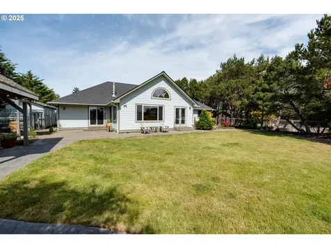 89523 Manion Drive Warrenton OR 97146