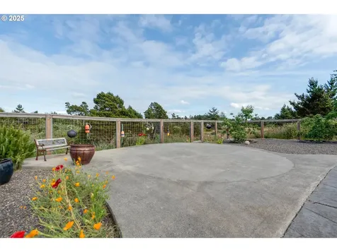 89523 Manion Drive Warrenton OR 97146