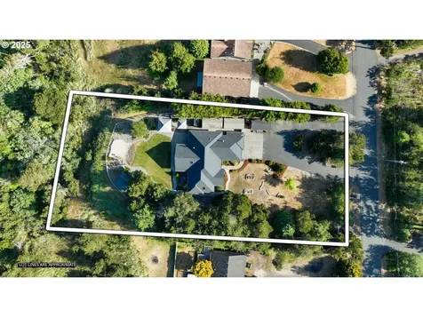 89523 Manion Drive Warrenton OR 97146