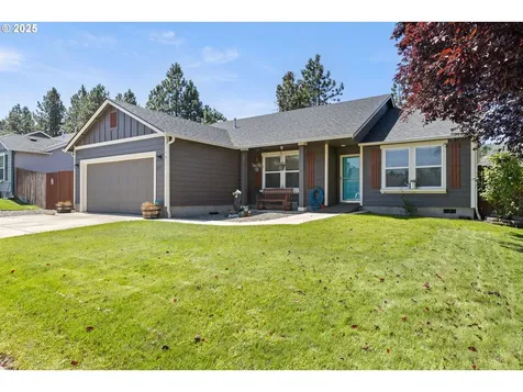 717 Callahan Drive Roseburg OR 97471
