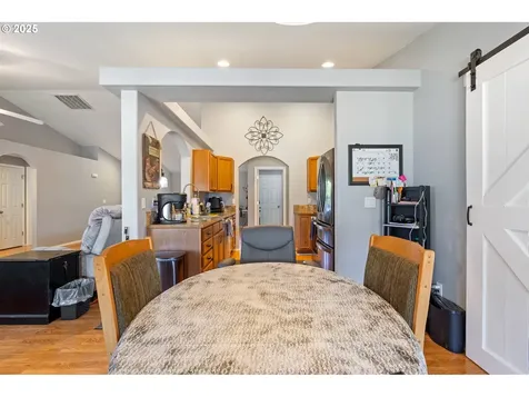 717 Callahan Drive Roseburg OR 97471