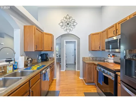717 Callahan Drive Roseburg OR 97471