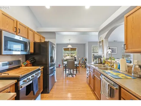 717 Callahan Drive Roseburg OR 97471