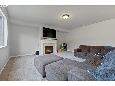 2400 NE 187th Place Vancouver WA 98684