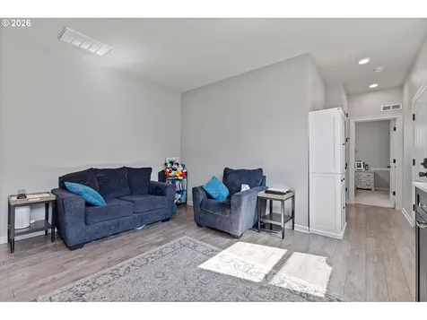 2400 NE 187th Place Vancouver WA 98684