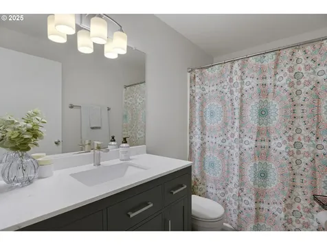 2725 NE Hyde Street Hillsboro OR 97124