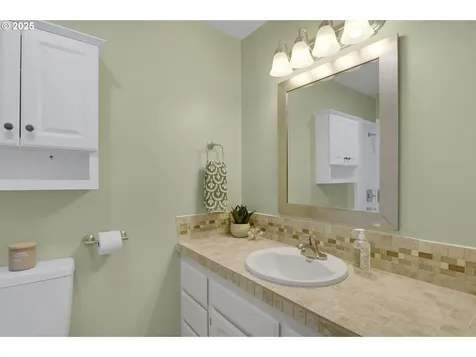 2725 NE Hyde Street Hillsboro OR 97124