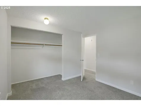 2725 NE Hyde Street Hillsboro OR 97124