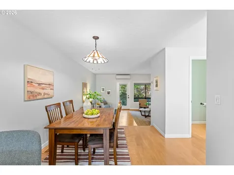 545 S Florida Street Portland OR 97219