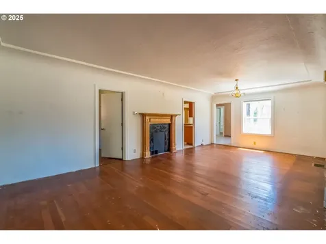 7105 NE 58th Avenue Vancouver WA 98661