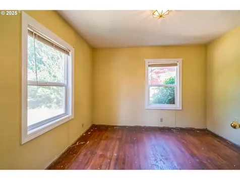 7105 NE 58th Avenue Vancouver WA 98661