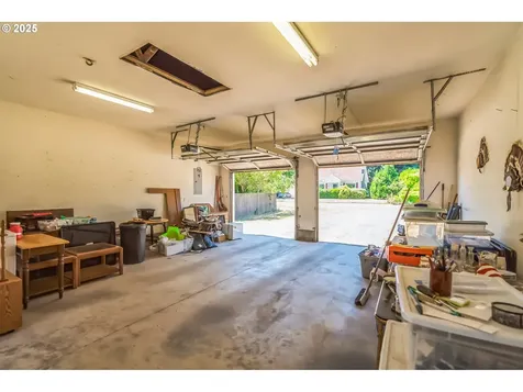 7105 NE 58th Avenue Vancouver WA 98661