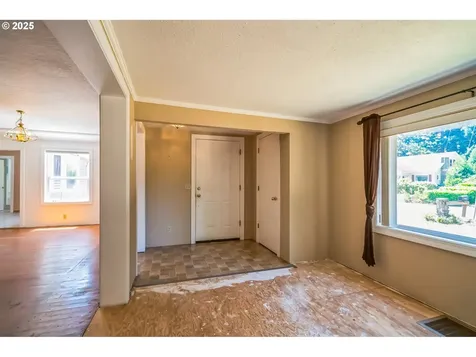 7105 NE 58th Avenue Vancouver WA 98661