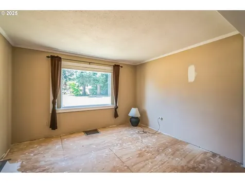 7105 NE 58th Avenue Vancouver WA 98661
