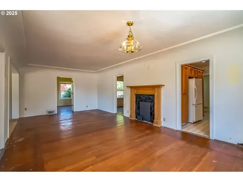7105 NE 58th Avenue Vancouver WA 98661