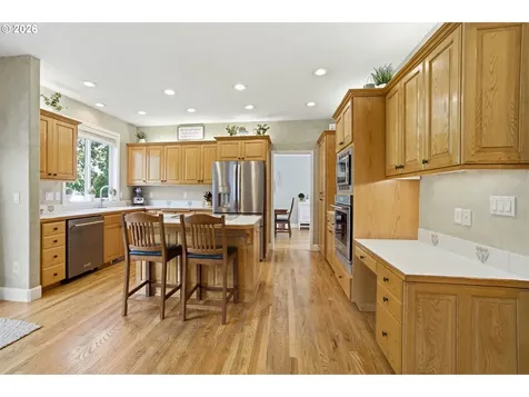1655 Diamond Peak Court NW Salem OR 97304