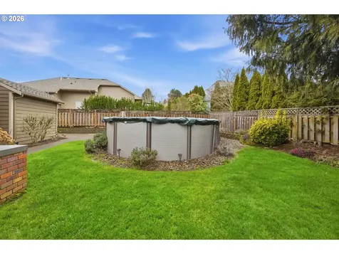 1655 Diamond Peak Court NW Salem OR 97304