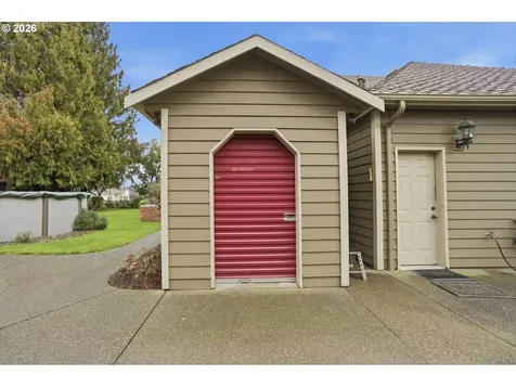 1655 Diamond Peak Court NW Salem OR 97304