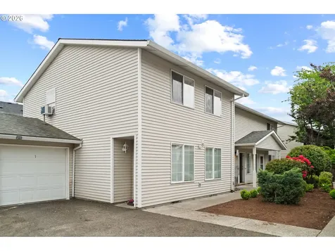 18230 SE Pine Street Portland OR 97233