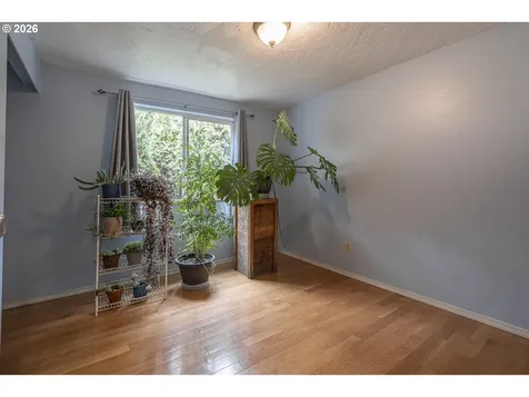 1562 SW Levens Street Dallas OR 97338