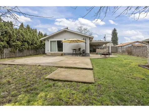 1562 SW Levens Street Dallas OR 97338