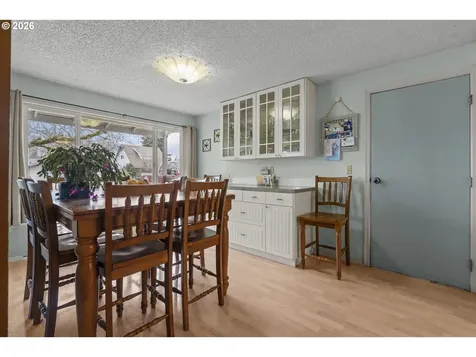 1562 SW Levens Street Dallas OR 97338