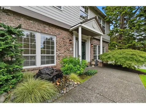 17203 SE Fisher Drive Vancouver WA 98683