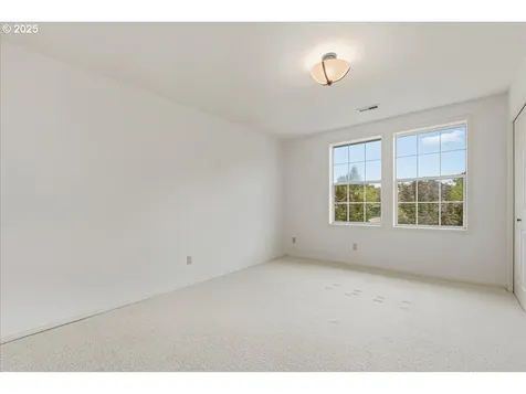 17203 SE Fisher Drive Vancouver WA 98683