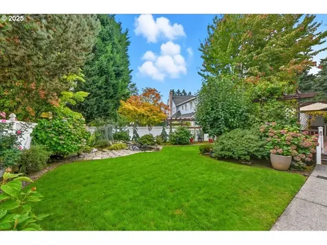 17203 SE Fisher Drive Vancouver WA 98683