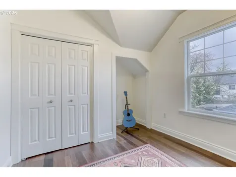 5717 N Denver Avenue Portland OR 97217