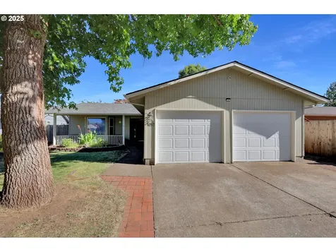 5257 Coetivy Avenue Eugene OR 97402