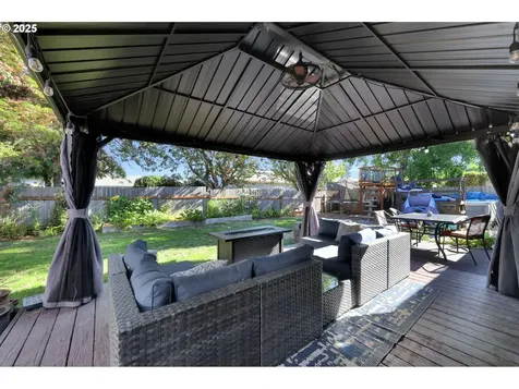 5257 Coetivy Avenue Eugene OR 97402
