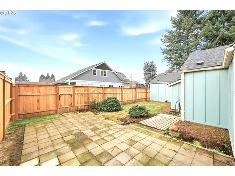 3090 Willakenzie Road Eugene OR 97401