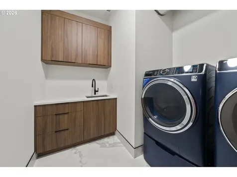 3588 S Street Washougal WA 98671