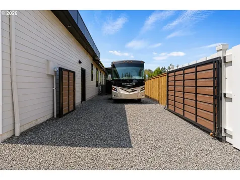 3588 S Street Washougal WA 98671