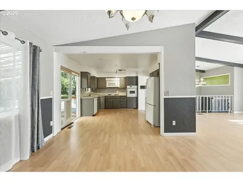8865 SE 139th Avenue Happy Valley OR 97086