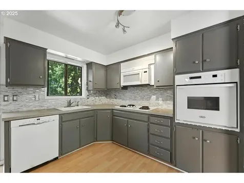 8865 SE 139th Avenue Happy Valley OR 97086