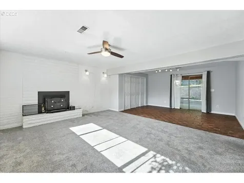 8865 SE 139th Avenue Happy Valley OR 97086