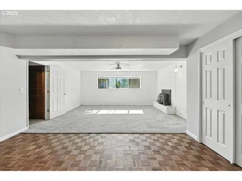 8865 SE 139th Avenue Happy Valley OR 97086
