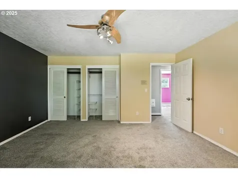 8865 SE 139th Avenue Happy Valley OR 97086
