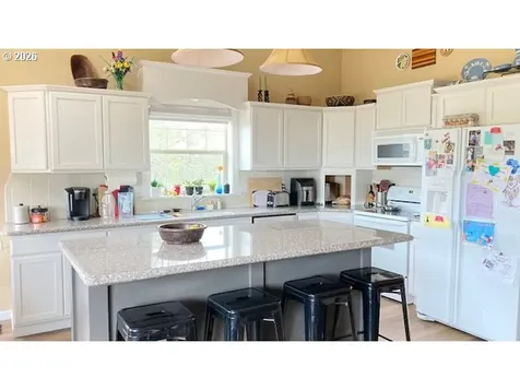 216 Valley View Drive John Day OR 97845