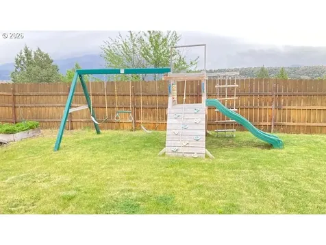 216 Valley View Drive John Day OR 97845