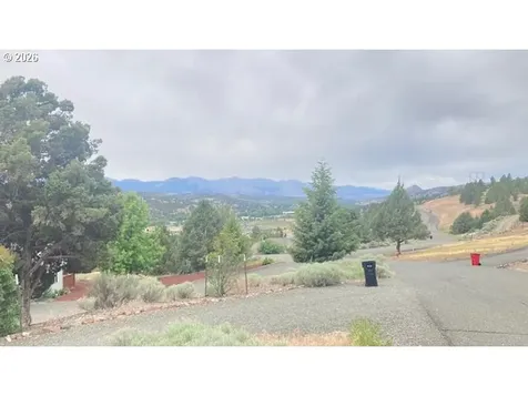 216 Valley View Drive John Day OR 97845