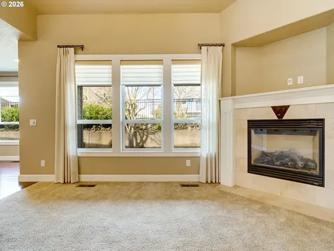 1114 S 6th Way Ridgefield WA 98642