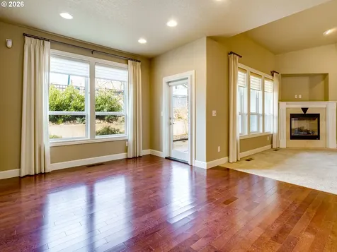 1114 S 6th Way Ridgefield WA 98642