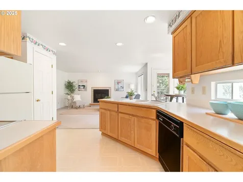 16732 SW Hargis Road Beaverton OR 97007