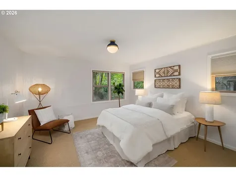 8675 SW Fairway Drive Portland OR 97225