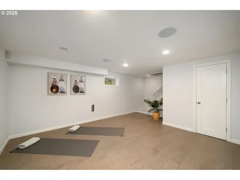 8675 SW Fairway Drive Portland OR 97225