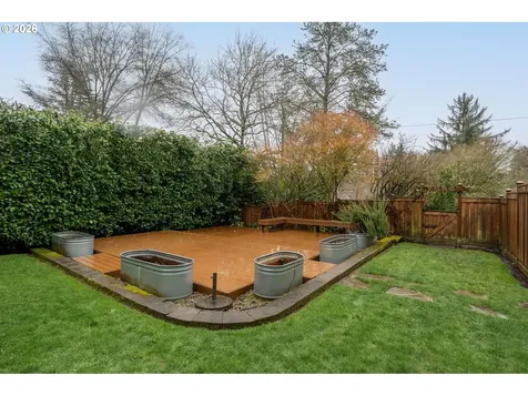8675 SW Fairway Drive Portland OR 97225