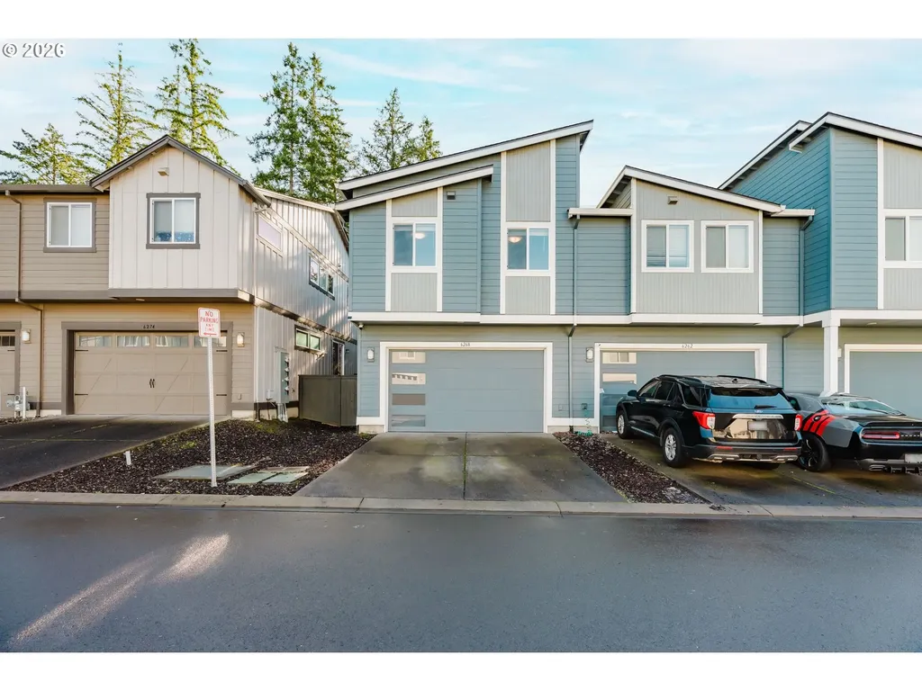 6268 SE Harkness Lane Hillsboro OR 97123